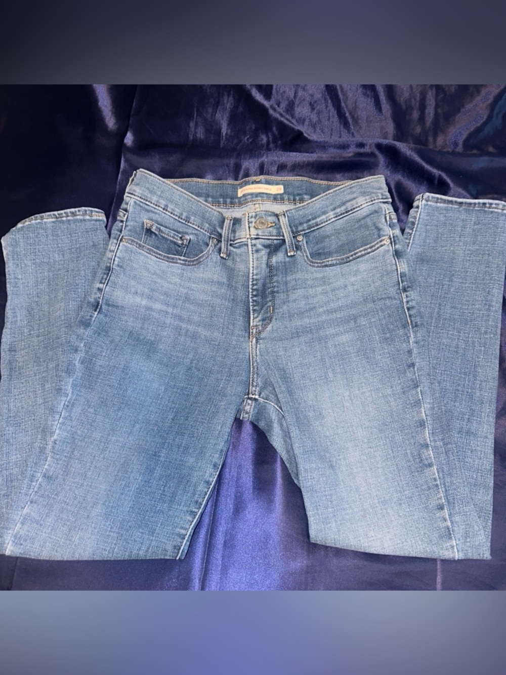 Levi’s skinny jeans